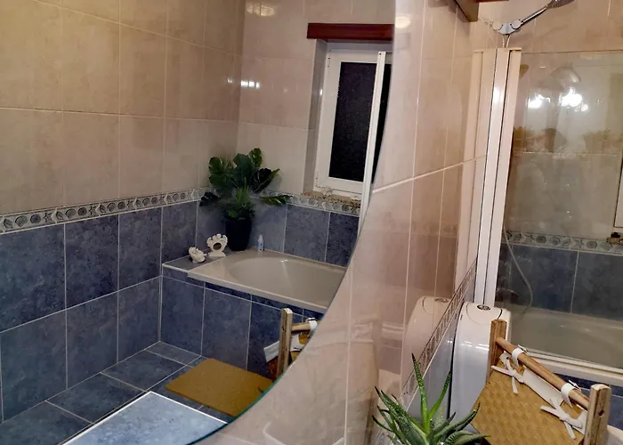 Casinha Siberiana, Casa De Vila da Ponte (Viseu)